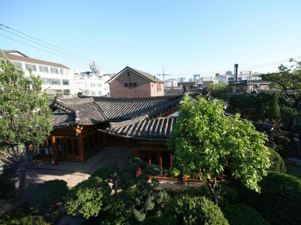 Bonum 1957 Hanok And Boutique Seoul