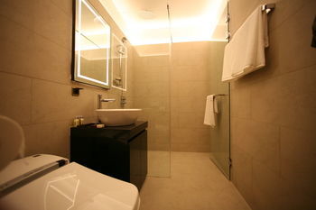 Bonum 1957 Hanok And Boutique