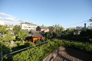 Bonum 1957 Hanok And Boutique